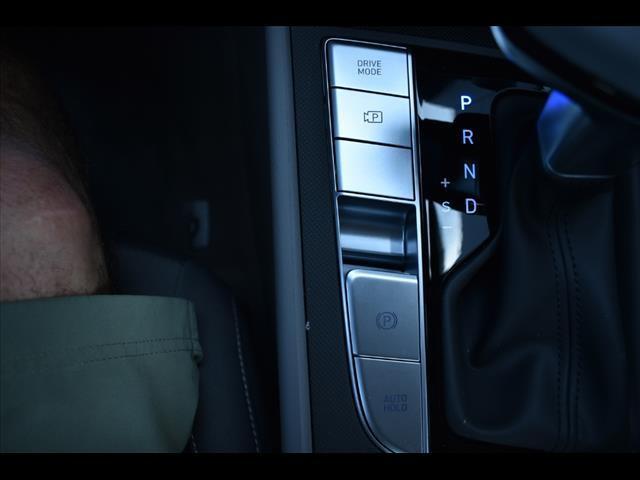 new 2025 Hyundai Elantra car, priced at $25,615