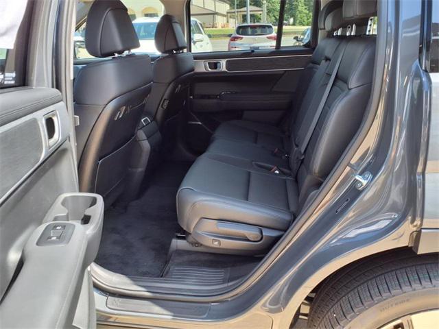 new 2025 Hyundai Santa Fe car, priced at $43,996