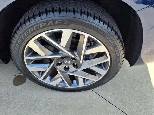 used 2023 Hyundai Santa Fe car, priced at $33,506