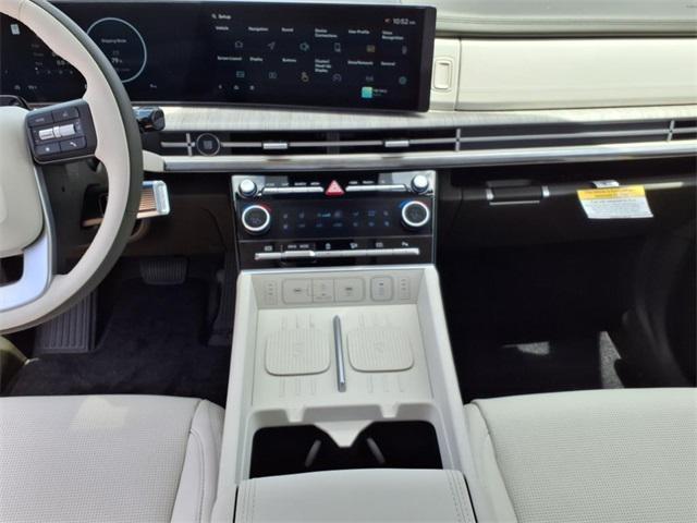 new 2025 Hyundai Santa Fe car, priced at $44,234