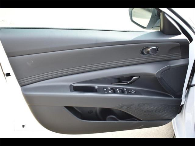 new 2025 Hyundai Elantra car, priced at $28,660