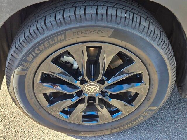 used 2022 Toyota Corolla Cross car, priced at $18,985