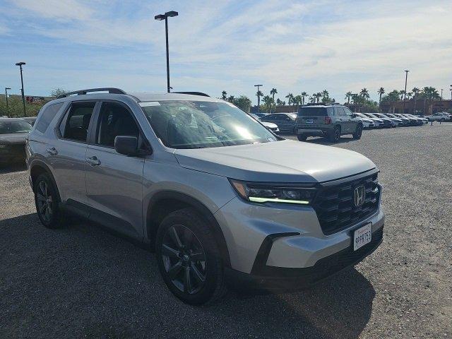 used 2025 Honda Pilot car, priced at $37,990