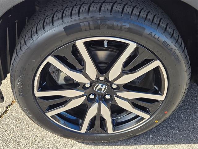 used 2020 Honda Pilot car, priced at $25,581