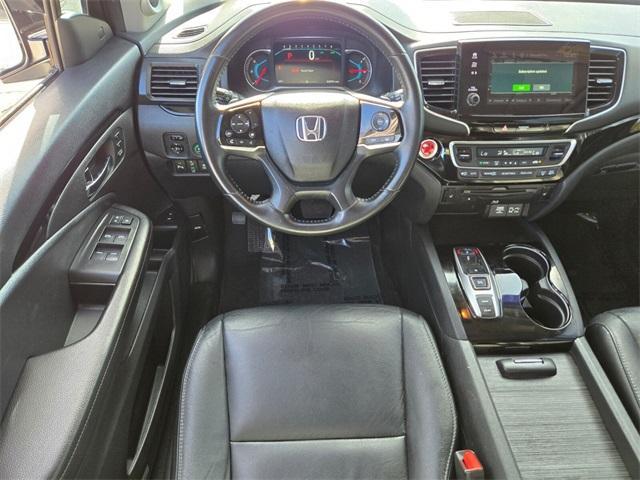 used 2020 Honda Pilot car, priced at $25,581