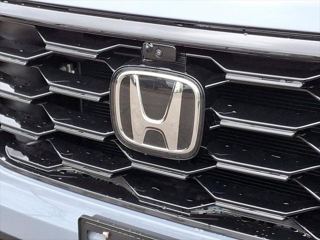 new 2025 Honda Pilot car, priced at $51,250