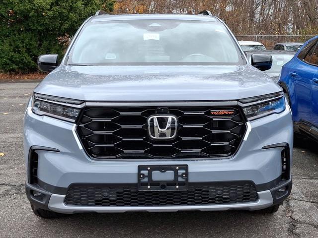 new 2025 Honda Pilot car, priced at $51,250