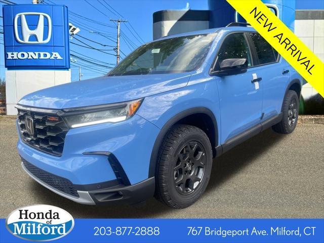 new 2025 Honda Pilot car, priced at $51,785