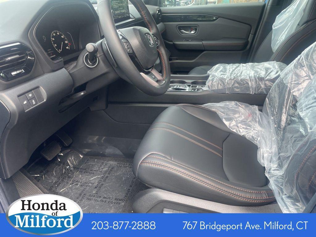 new 2025 Honda Pilot car, priced at $51,785