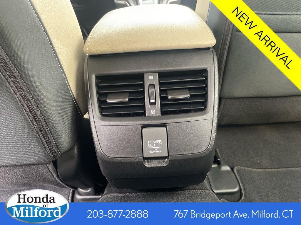 used 2021 Honda Clarity Plug-In Hybrid car, priced at $24,595