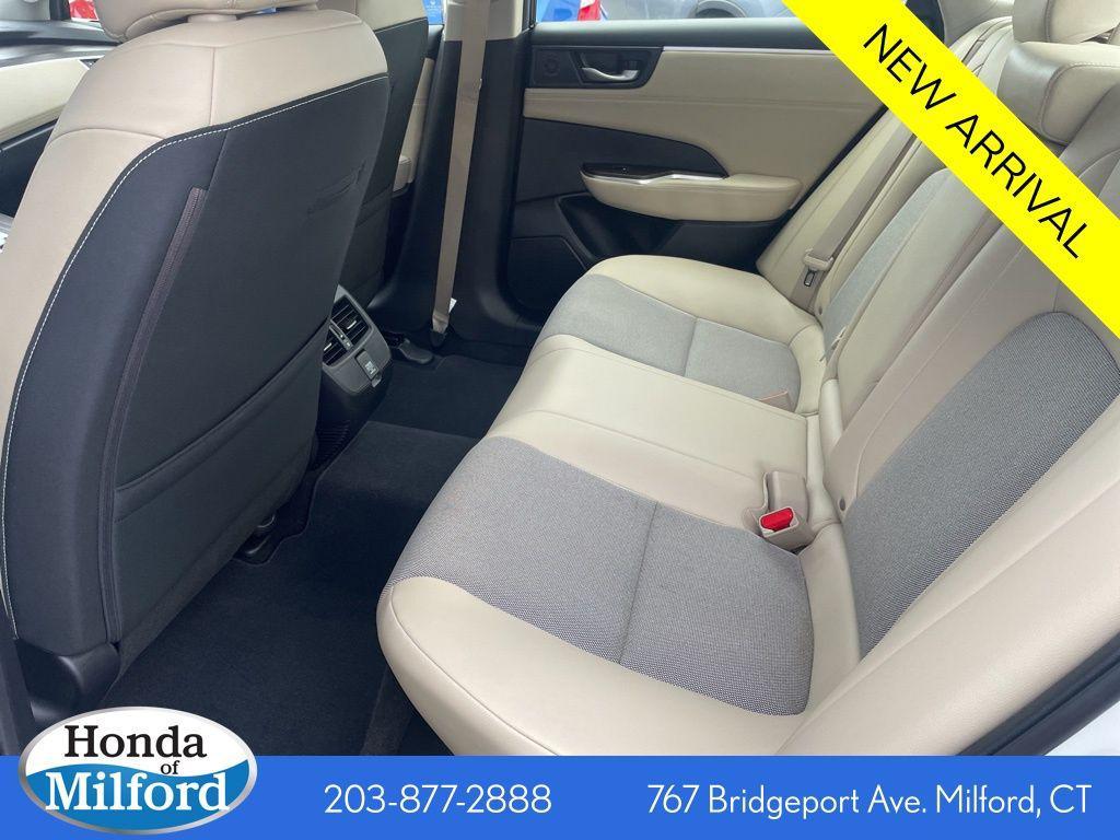 used 2021 Honda Clarity Plug-In Hybrid car, priced at $24,595