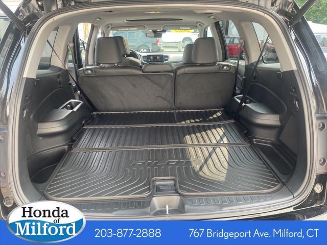 used 2022 Honda Pilot car, priced at $33,390