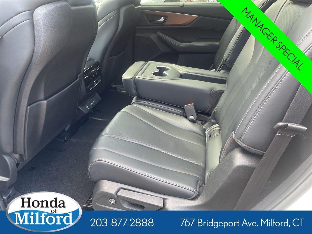 used 2022 Acura MDX car, priced at $36,895