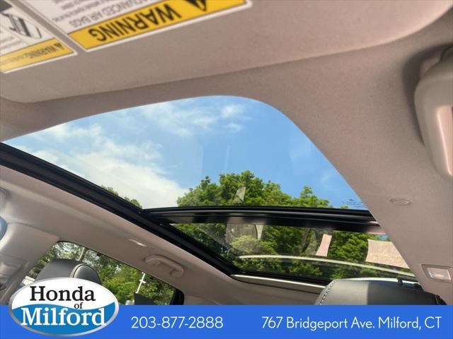 used 2022 Acura MDX car, priced at $38,995