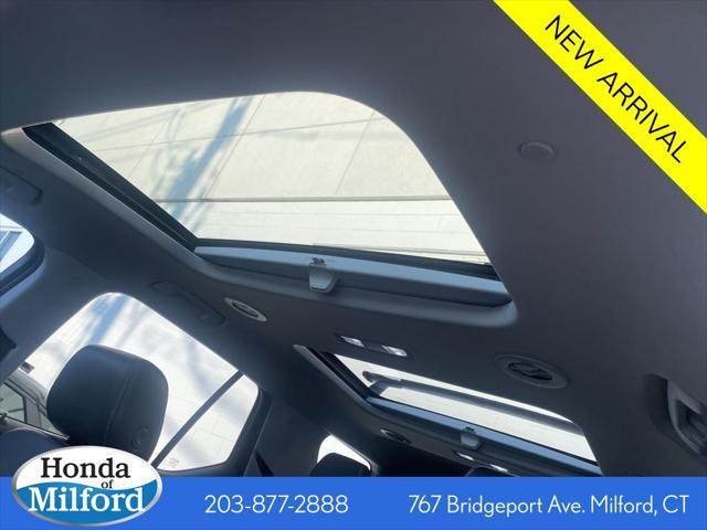 used 2018 Chevrolet Traverse car, priced at $21,495