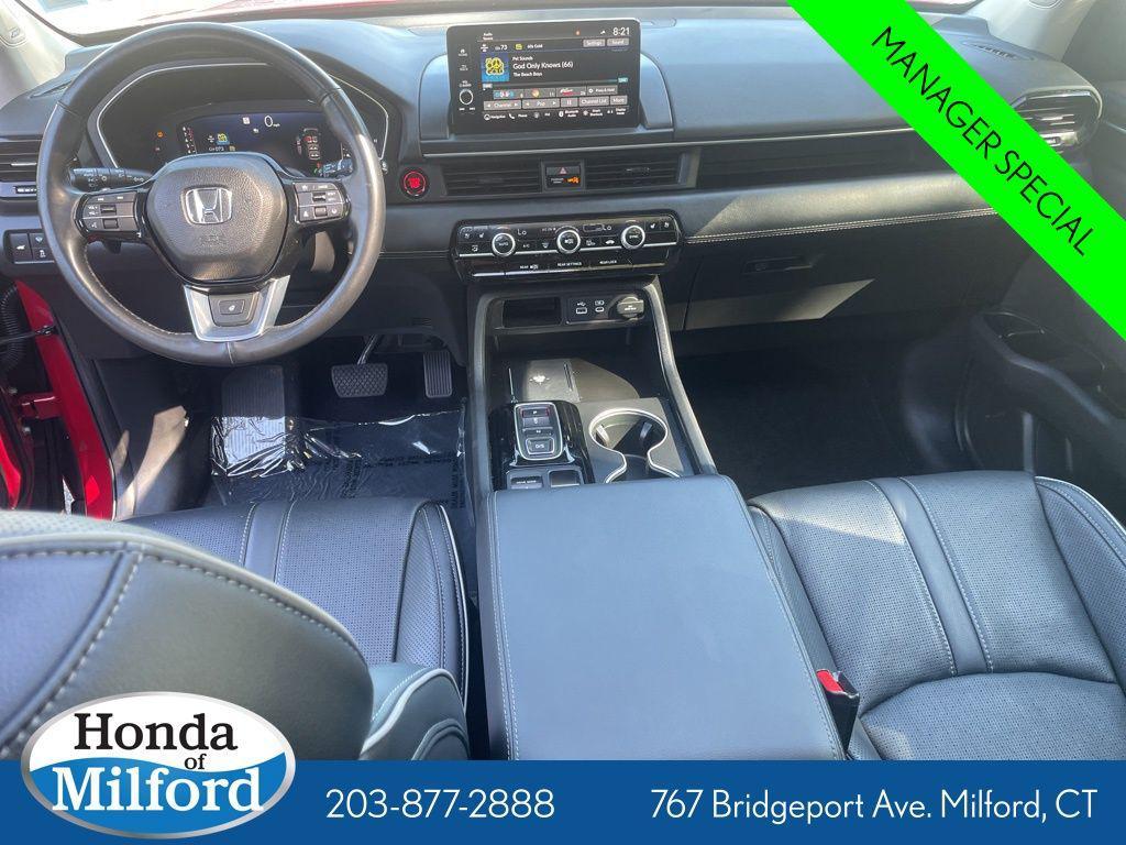 used 2023 Honda Pilot car, priced at $43,995