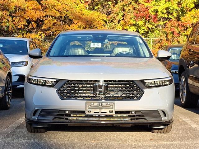 new 2025 Honda Accord Hybrid car, priced at $40,850