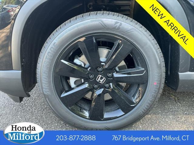 new 2025 Honda Pilot car, priced at $56,030