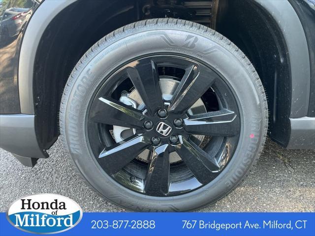 new 2025 Honda Pilot car, priced at $56,030