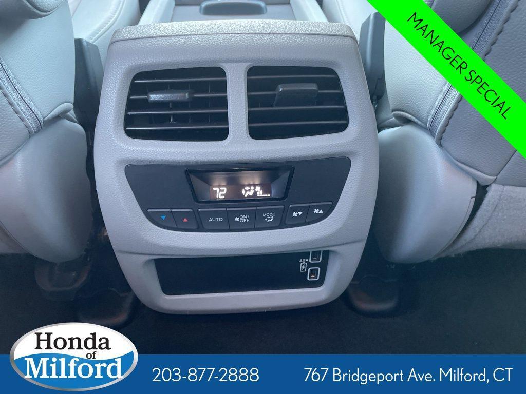 used 2022 Honda Pilot car, priced at $30,978