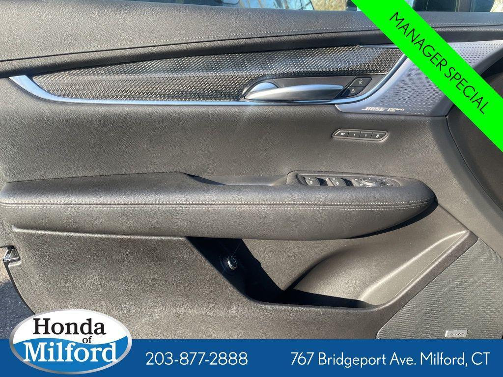 used 2021 Cadillac XT5 car, priced at $32,799