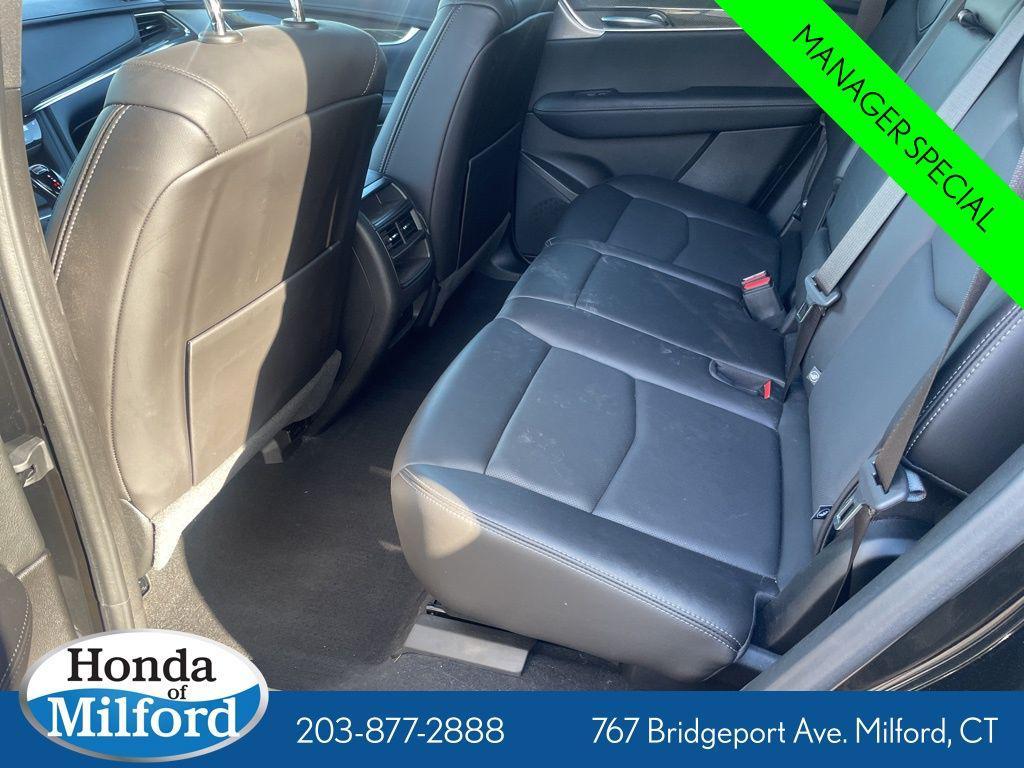 used 2021 Cadillac XT5 car, priced at $32,799