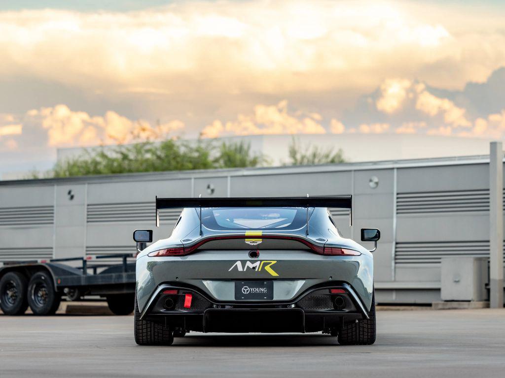used 2022 Aston Martin Vantage car