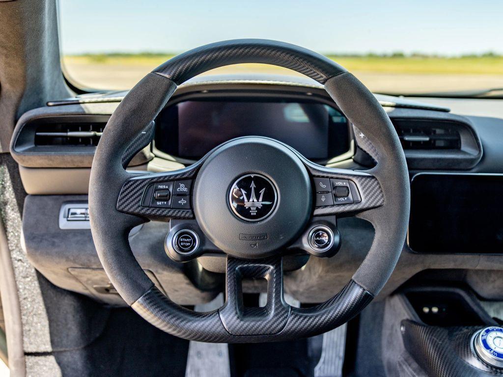 used 2022 Maserati MC20 car