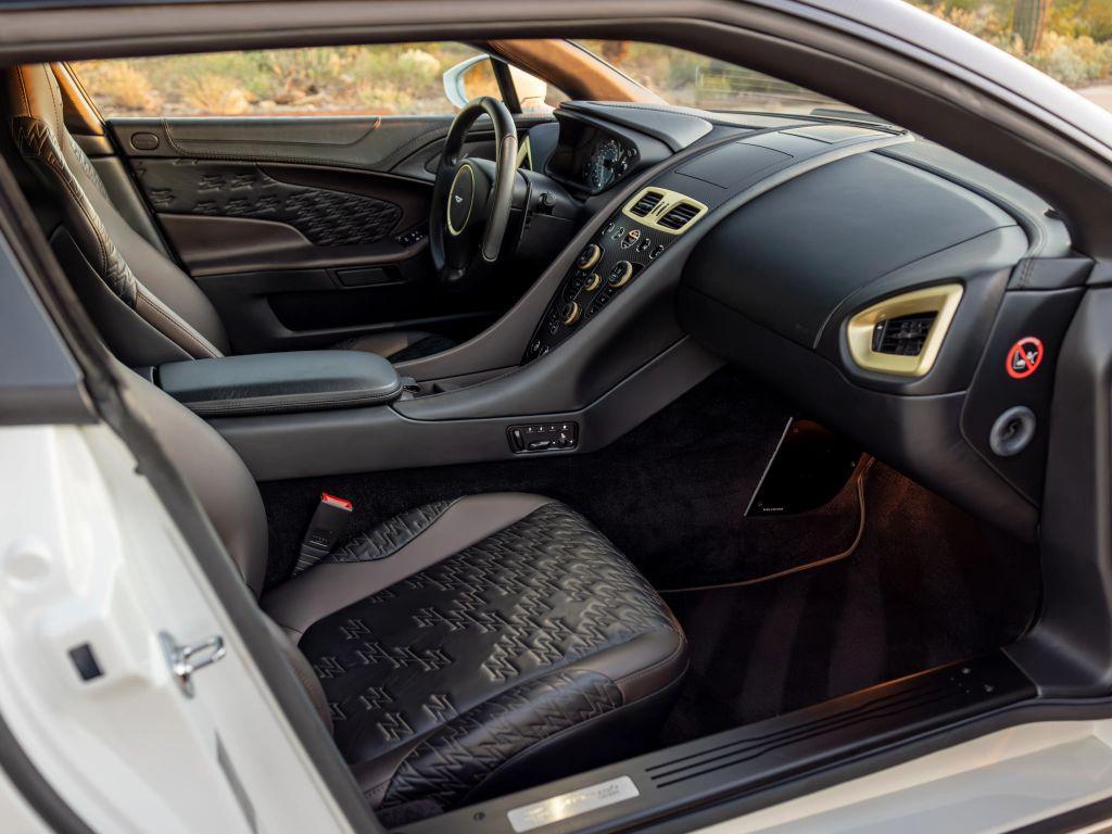 used 2019 Aston Martin Vanquish car