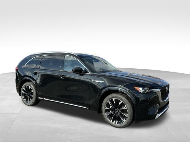 new 2025 Mazda CX-90 car, priced at $55,106