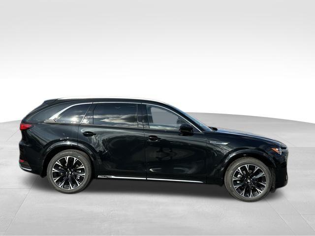 new 2025 Mazda CX-90 car, priced at $55,106