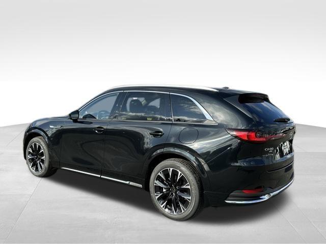 new 2025 Mazda CX-90 car, priced at $55,106