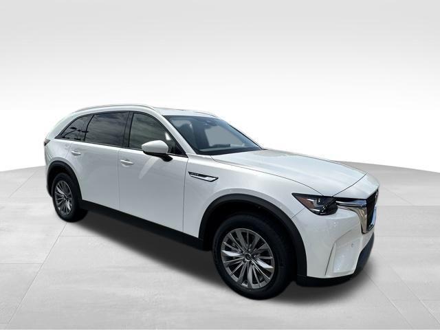 new 2025 Mazda CX-90 car, priced at $39,490