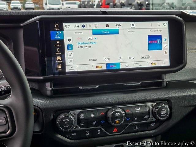 new 2026 Jeep Gladiator car, priced at $45,988