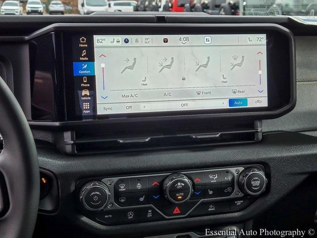 new 2026 Jeep Gladiator car, priced at $45,988