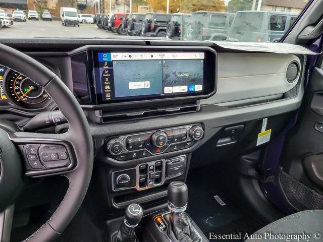 new 2026 Jeep Gladiator car, priced at $45,988