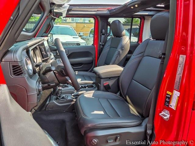 new 2025 Jeep Wrangler car, priced at $53,513