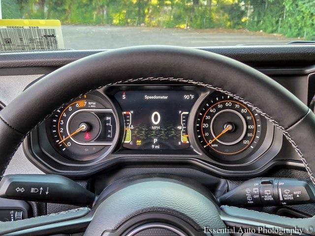 new 2025 Jeep Wrangler car, priced at $45,673