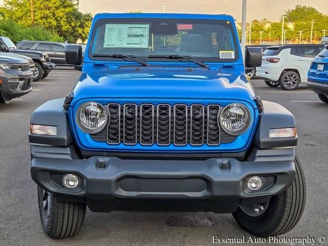 new 2025 Jeep Wrangler car, priced at $45,673