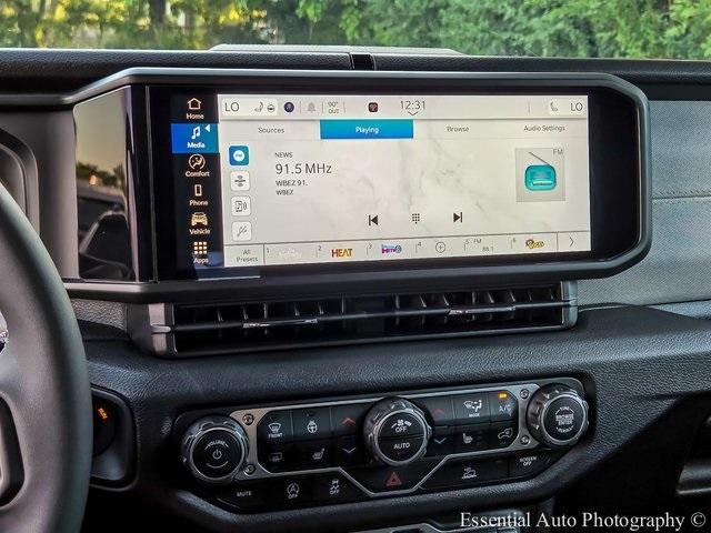 new 2025 Jeep Wrangler car, priced at $45,673