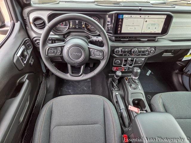 new 2025 Jeep Wrangler car, priced at $46,418