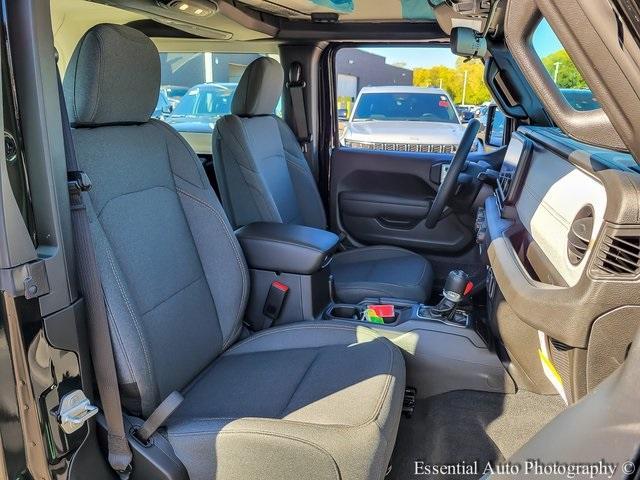 new 2026 Jeep Wrangler car, priced at $38,226