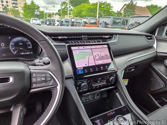 new 2025 Jeep Grand Cherokee car, priced at $46,296