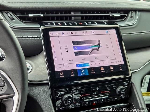 new 2025 Jeep Grand Cherokee car, priced at $46,296