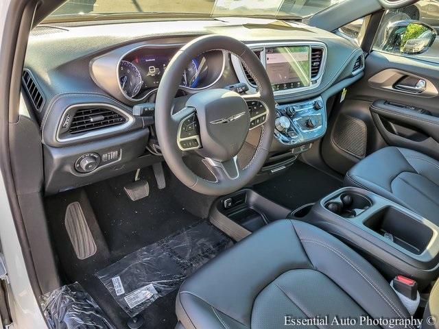 new 2026 Chrysler Pacifica car, priced at $39,436