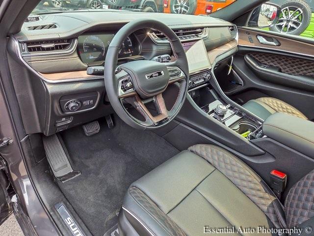 new 2025 Jeep Grand Cherokee car, priced at $57,762