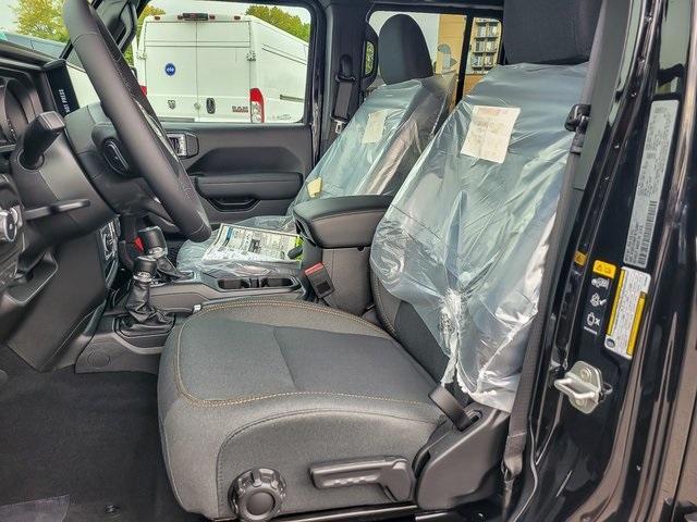 new 2026 Jeep Wrangler car, priced at $46,488