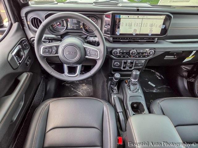 new 2025 Jeep Wrangler car, priced at $51,713