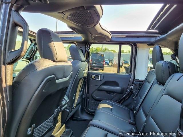 new 2025 Jeep Wrangler car, priced at $51,988