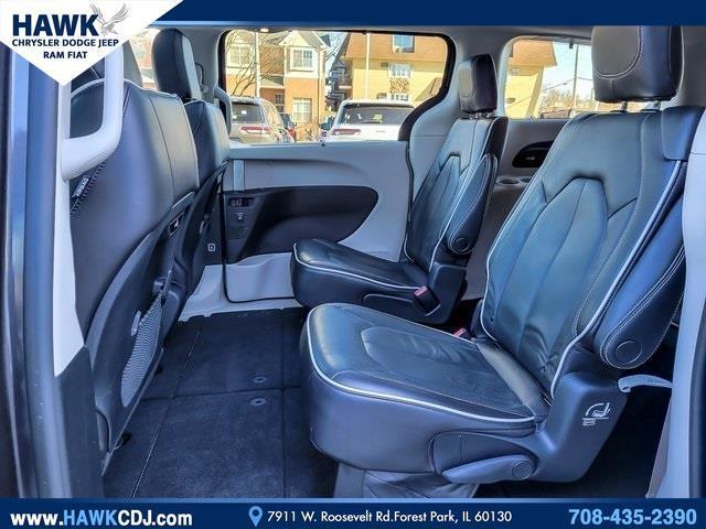 used 2023 Chrysler Pacifica car, priced at $35,585